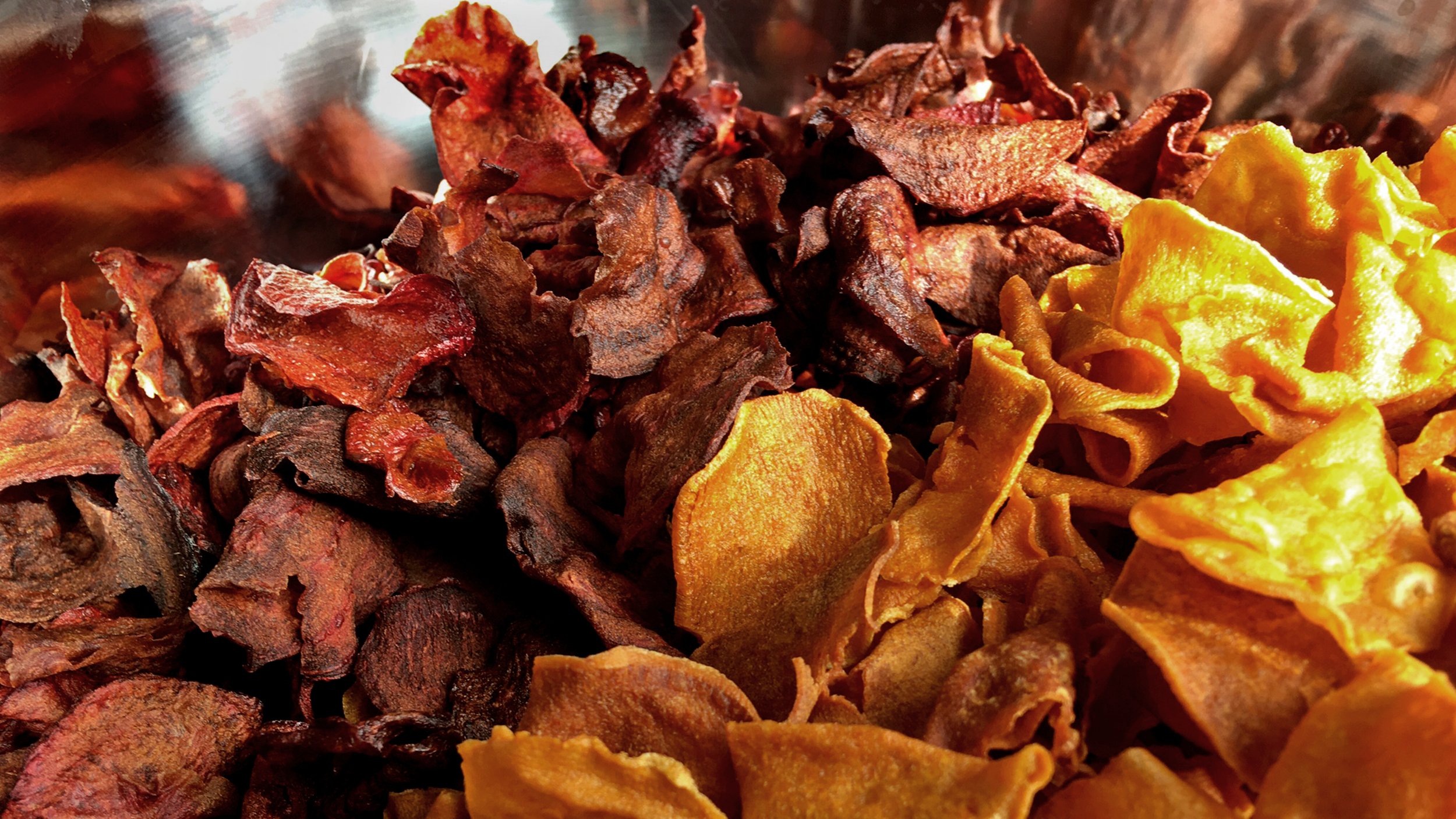 Catering_Food_04_Cékla_És_Édesburgonya_Chips_2560x1440_CL.JPG