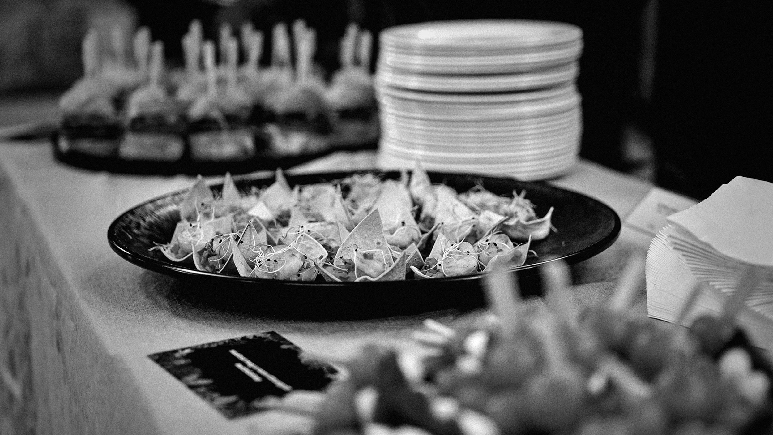 Catering_Food_10_Svédasztal_2560x1440_BW.jpg
